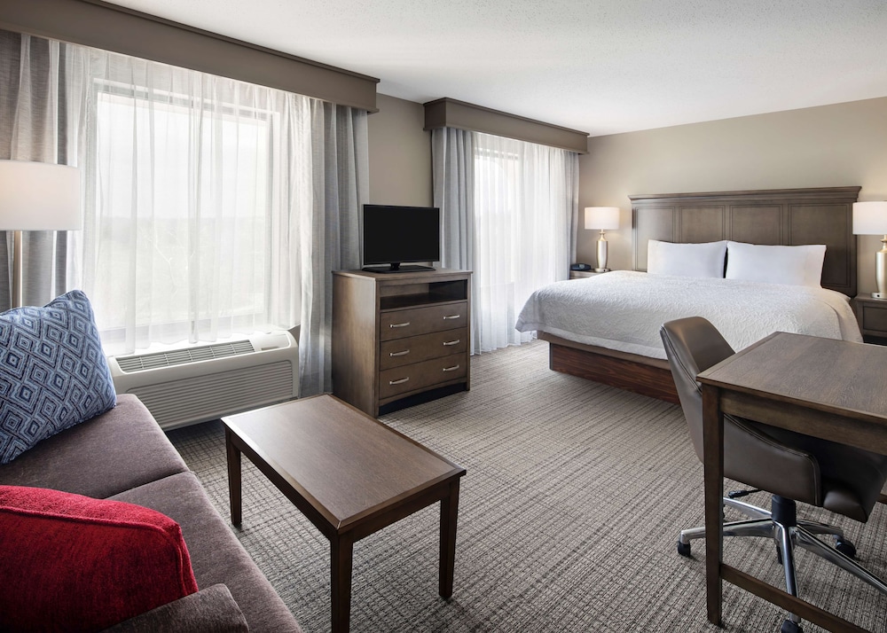 Hampton Inn & Suites Alexandria Old Town Area South - photo 21