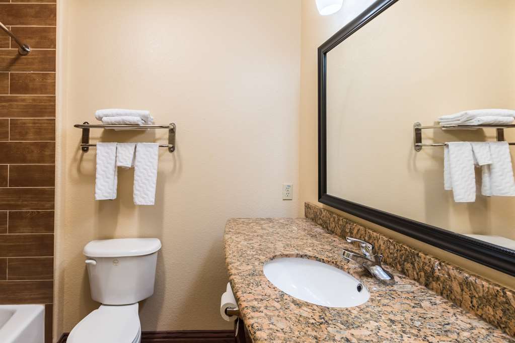 Motel 6 Joshua TX - photo 9