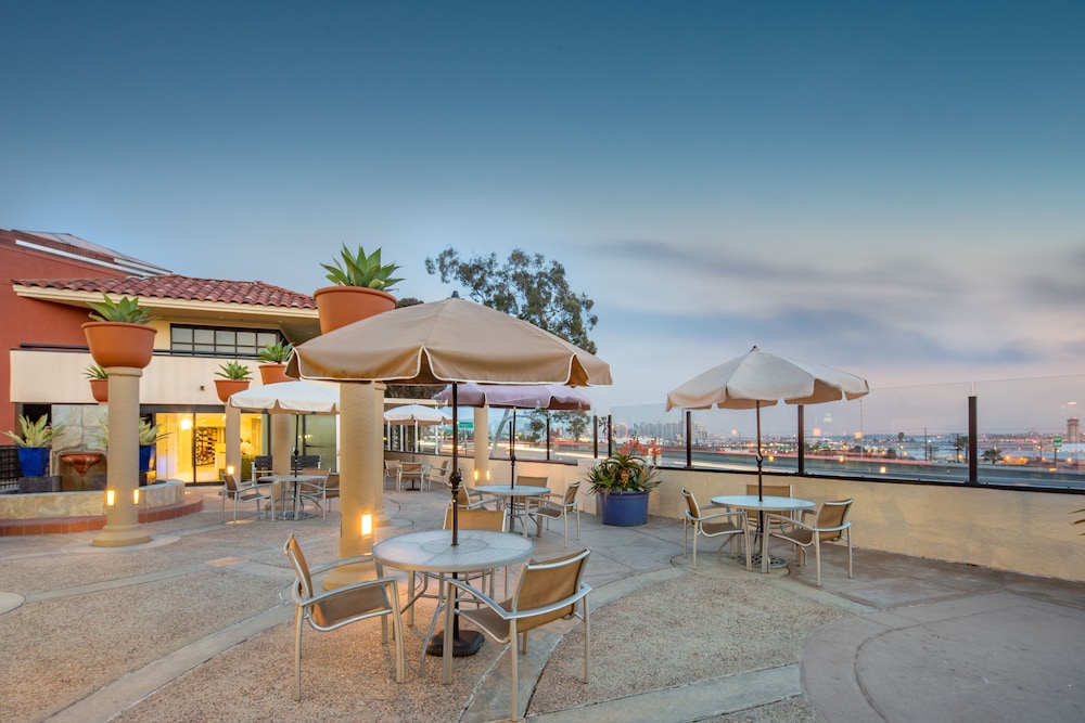 Holiday Inn Express San Diego Airport Old Town by IHG - photo 37