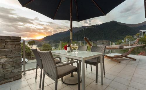 25 on the Terrace — 5-Star Luxury Hotel in Queenstown, New Zealand