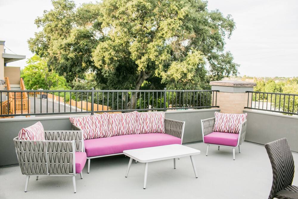 Hotel Siri Downtown Paso Robles - photo 29