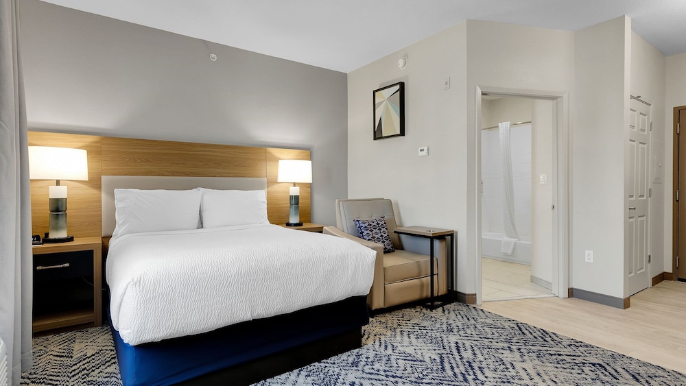 Candlewood Suites San Antonio Downtown by IHG - photo 8