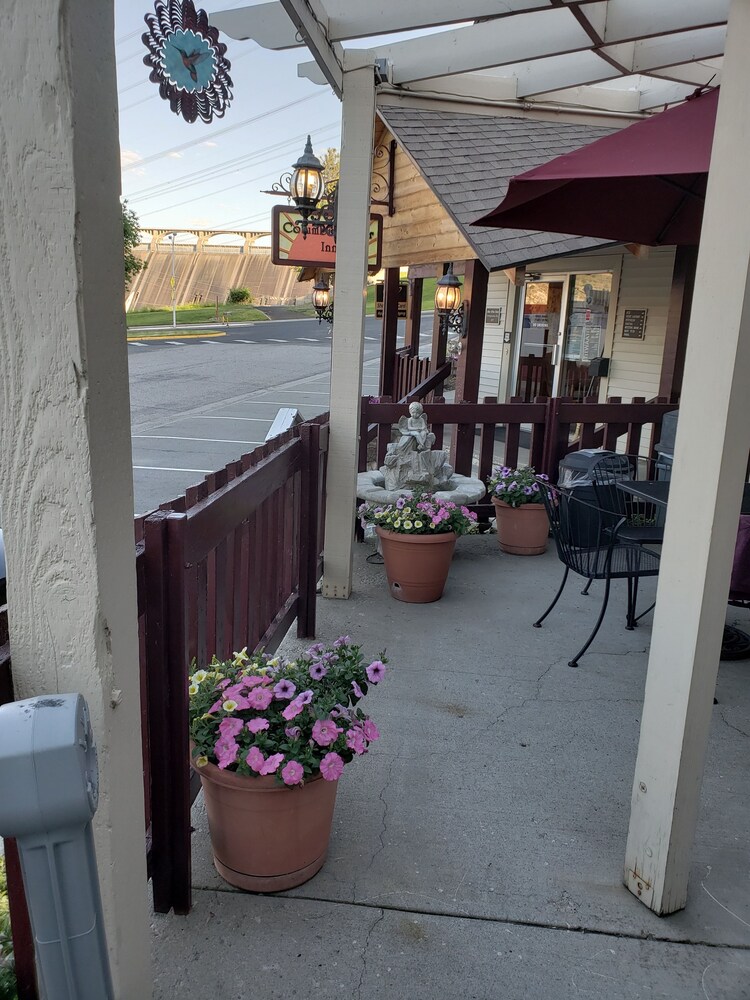 Columbia River Inn - photo 11