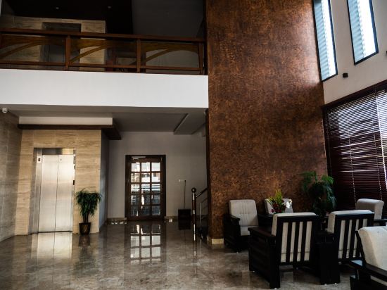 Hotel Mary Land Velankanni in Velankanni, India