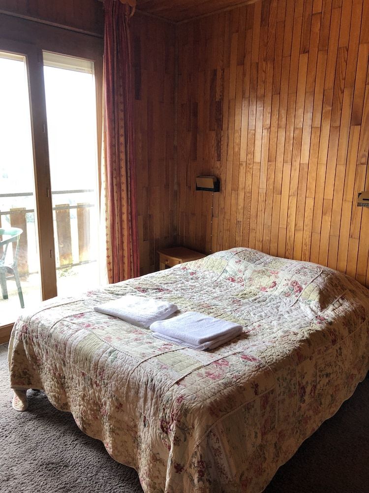 Hôtel La Bergerie in Chatel, France