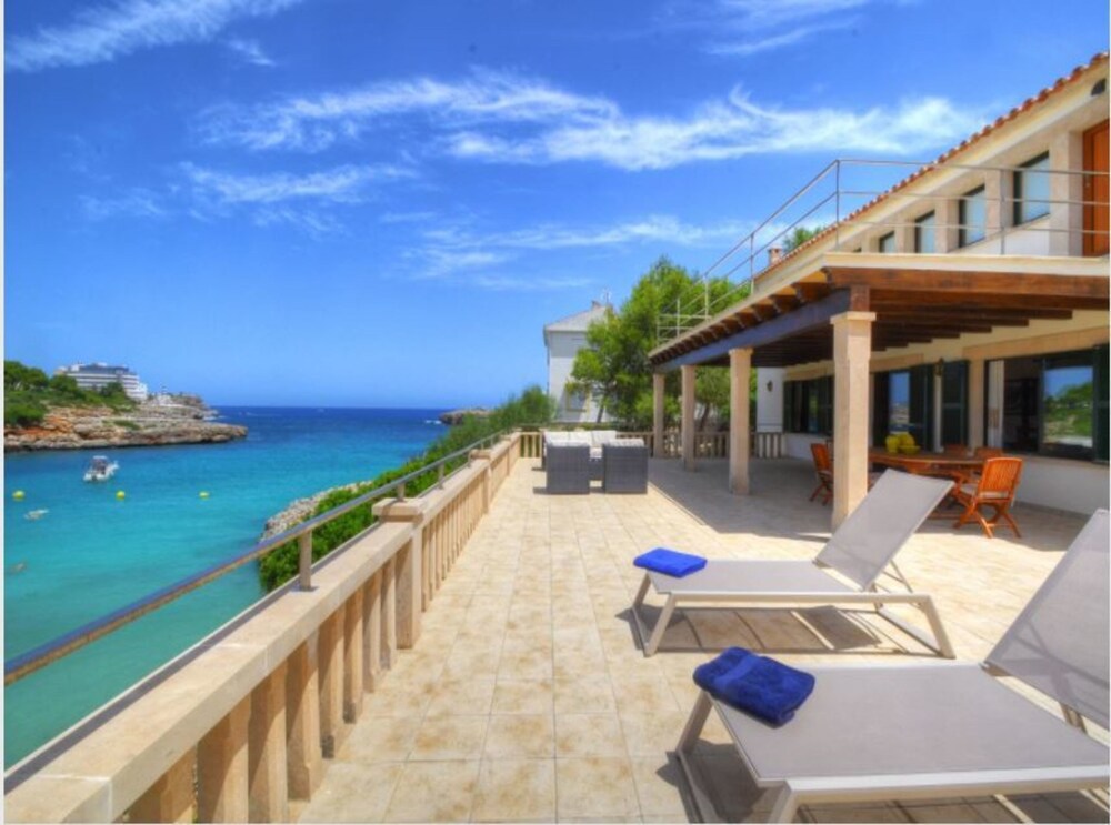 105751 Villa in Felanitx — 4-Star Luxury Hotel in Sant Lluis, Spain