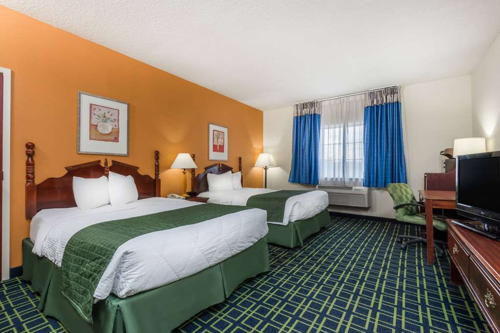 Baymont by Wyndham Greensburg - photo 6