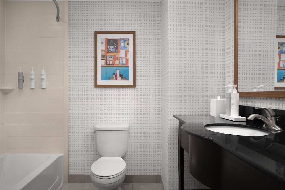 Hampton Inn & Suites Tupelo Barnes Crossing - photo 23