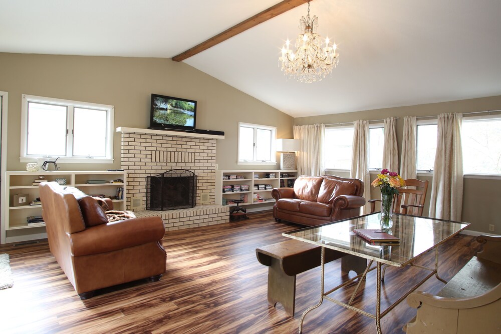 Tower House Inn - photo 13