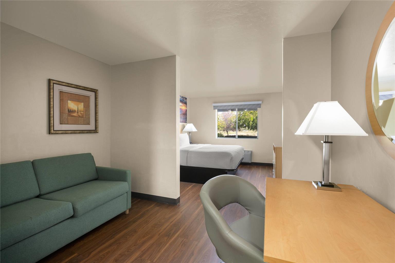Days Inn by Wyndham Chino Valley - photo 11