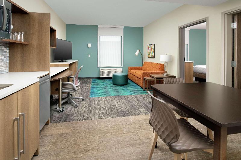 Home2 Suites by Hilton Edison - photo 37