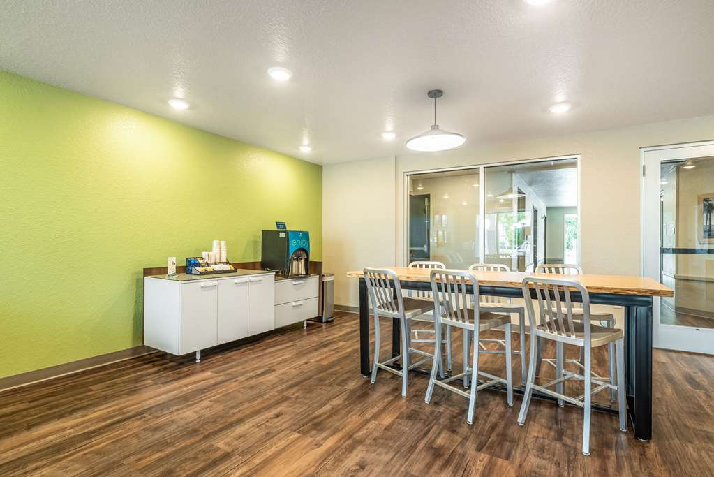 WoodSpring Suites Sanford North I 4 Orlando Area - photo 8