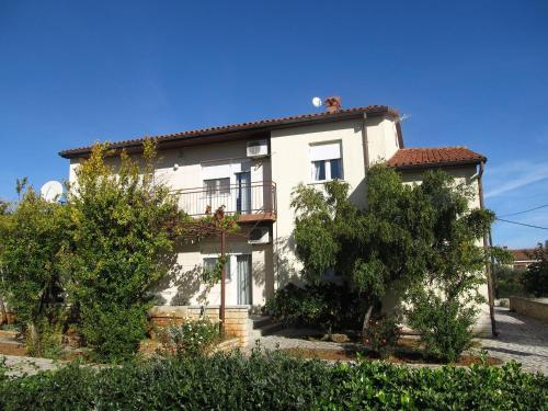 Apartman Barbara — 4-Star Luxury Hotel in Liznjan, Croatia