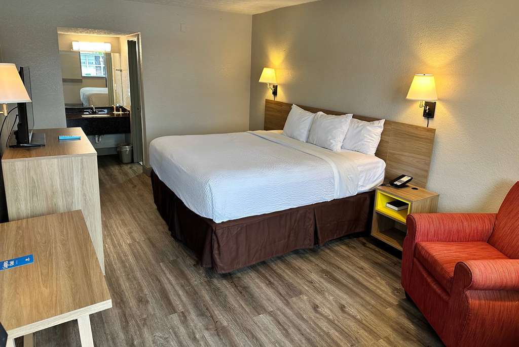 Days Inn by Wyndham St. Augustine I 95 Outlet Mall - photo 14