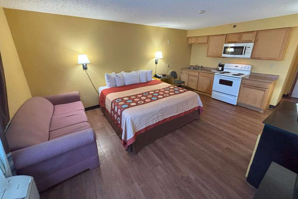 Super 8 by Wyndham O'Fallon - photo 28