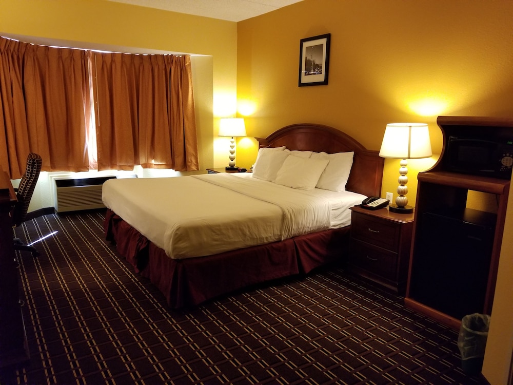 The Comstock Inn and Conference Center - photo 7