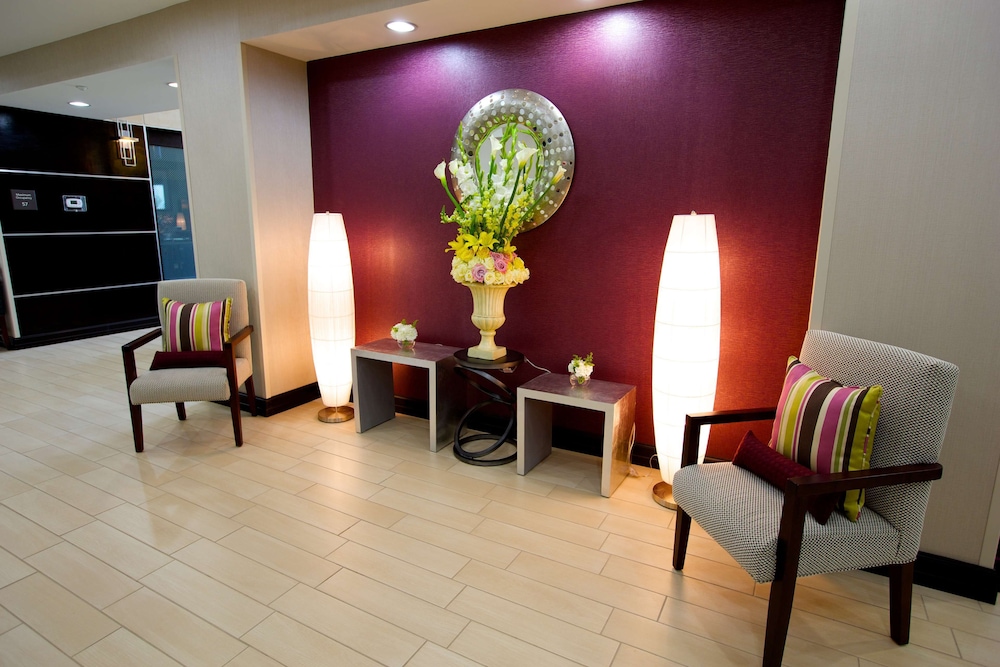 Hampton Inn & Suites Missouri City TX - photo 6