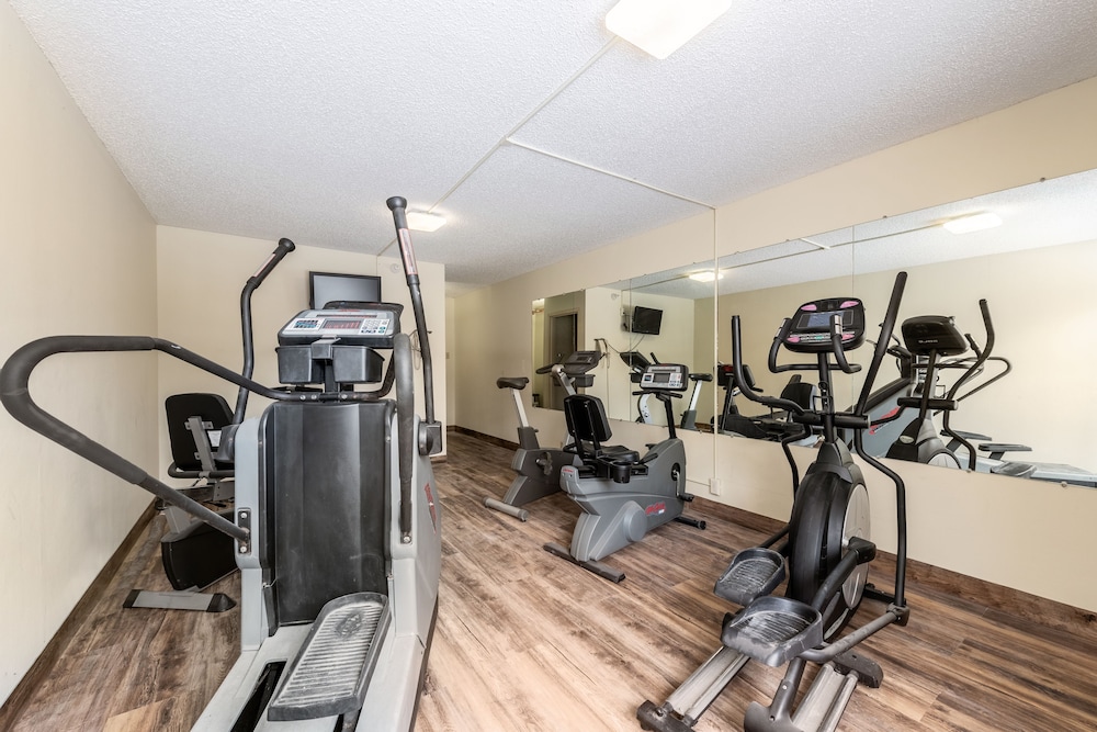 Econo Lodge Brainerd - photo 19