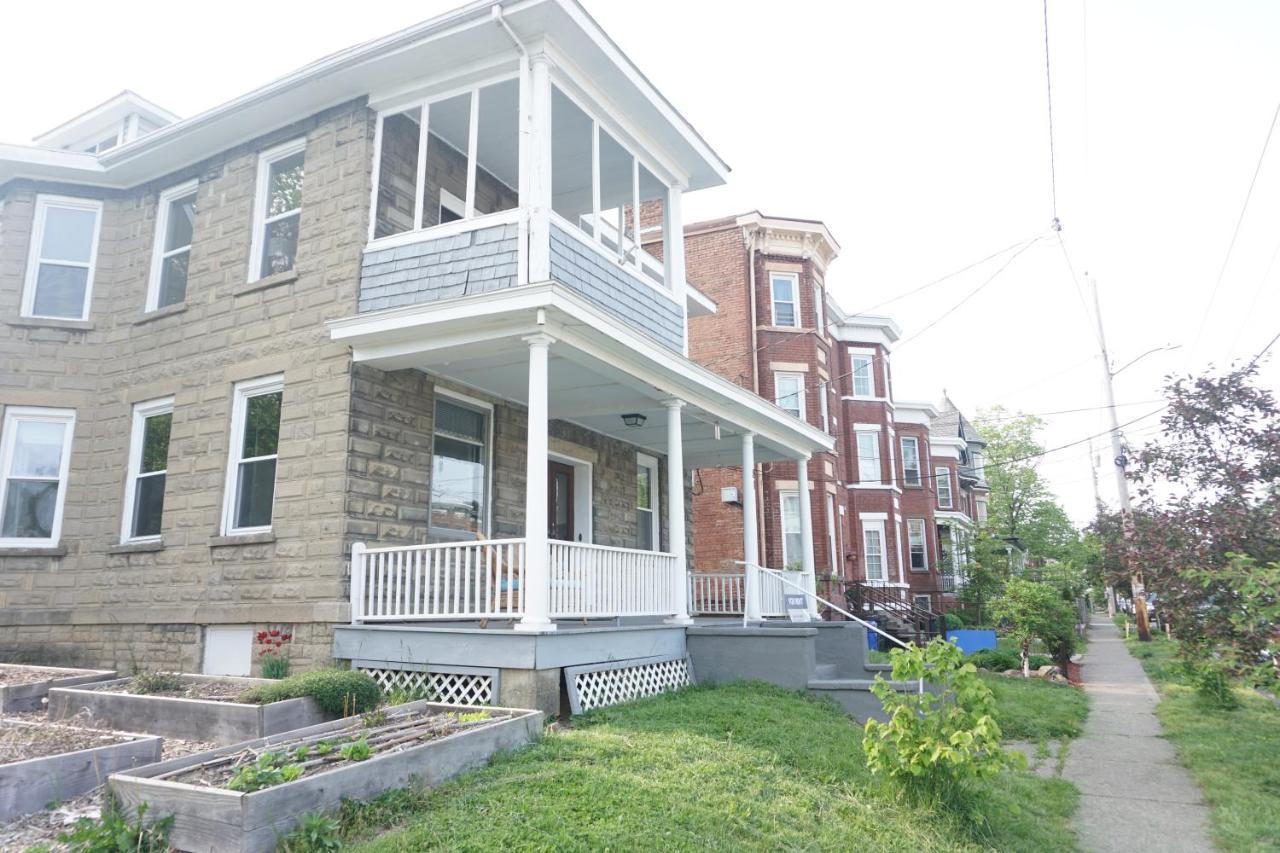 Charming Victorian Home In Historic District — 4-Star Luxury Hotel in Newburgh, United States