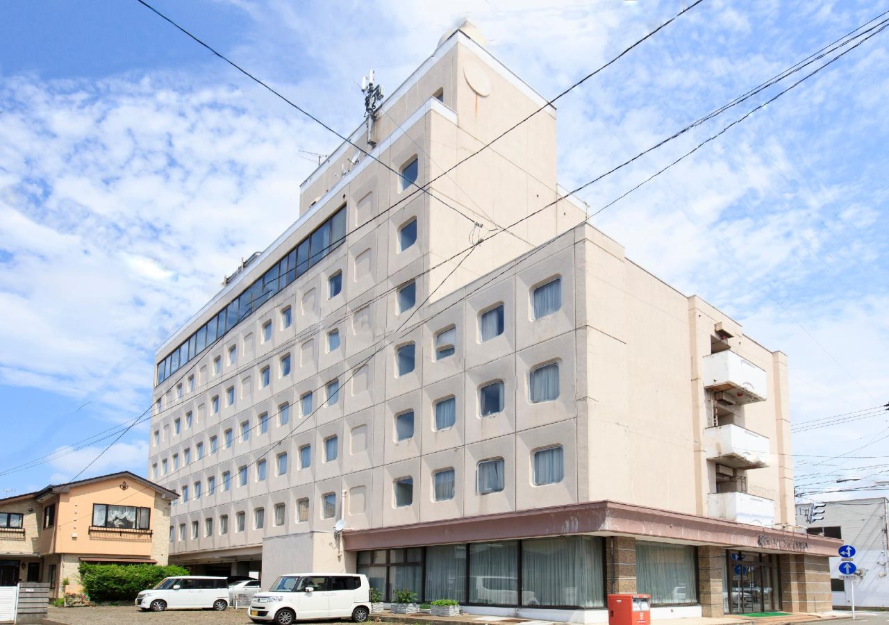 Hotel Pearl City Akita Omachi — Akita