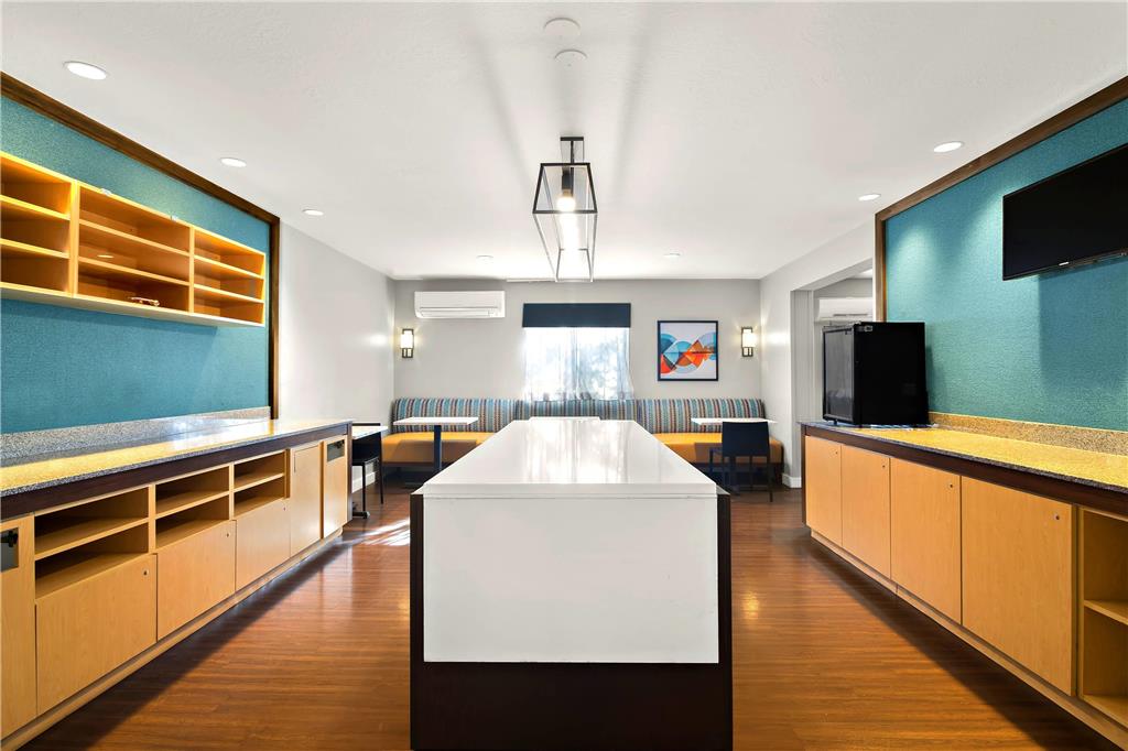 MainStay Suites Salt Lake City Fort Union - photo 23