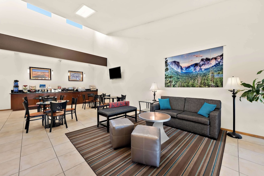 Best Western Topaz Lake Inn - photo 2