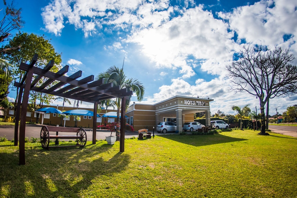 Hotel Tito’s in Capanema, Brasil