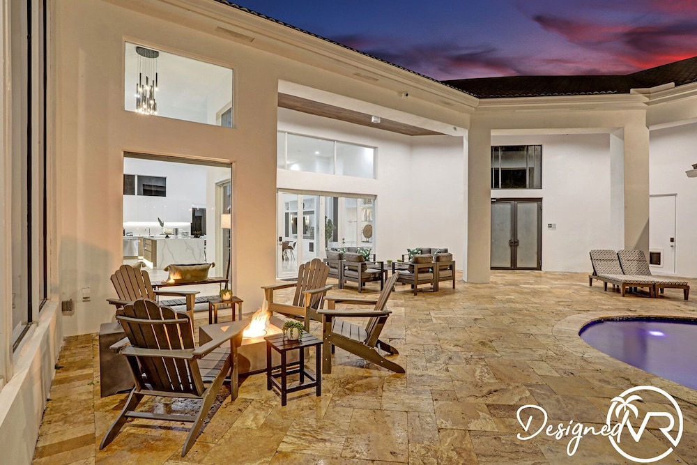 Sophia's Compound resort w heated pool - photo 43