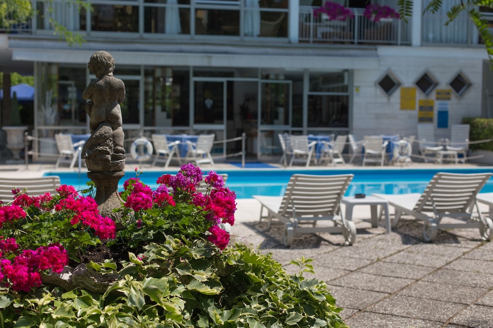 Hotel Gioiello — Cesenatico