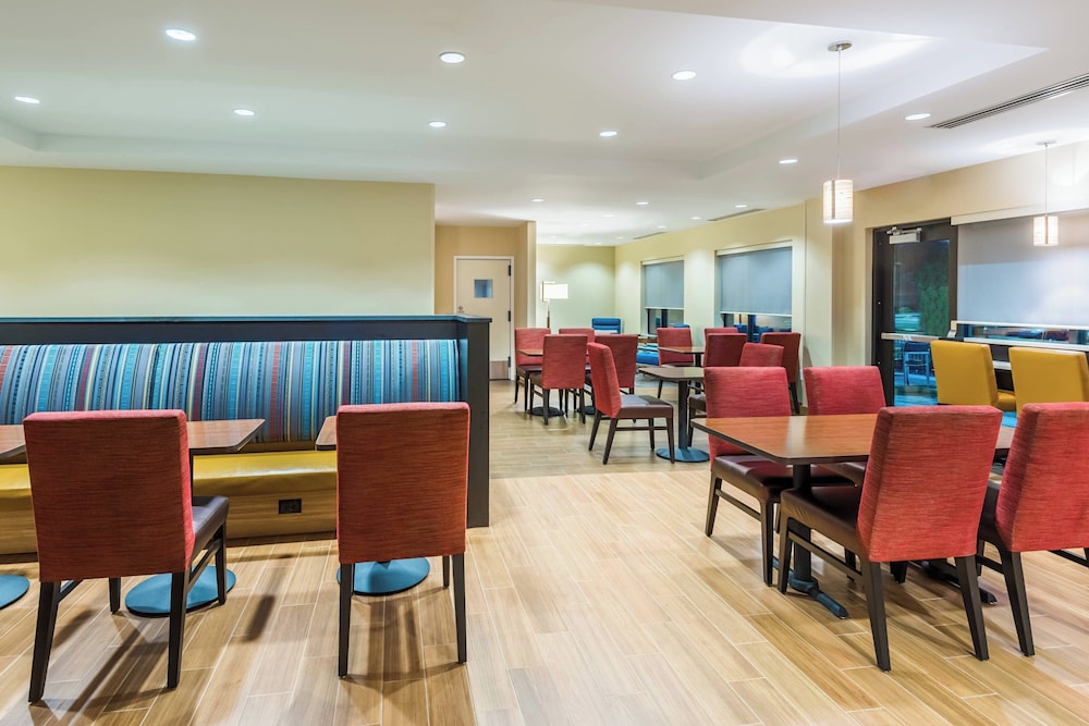 TownePlace Suites Latham Albany Airport - photo 38