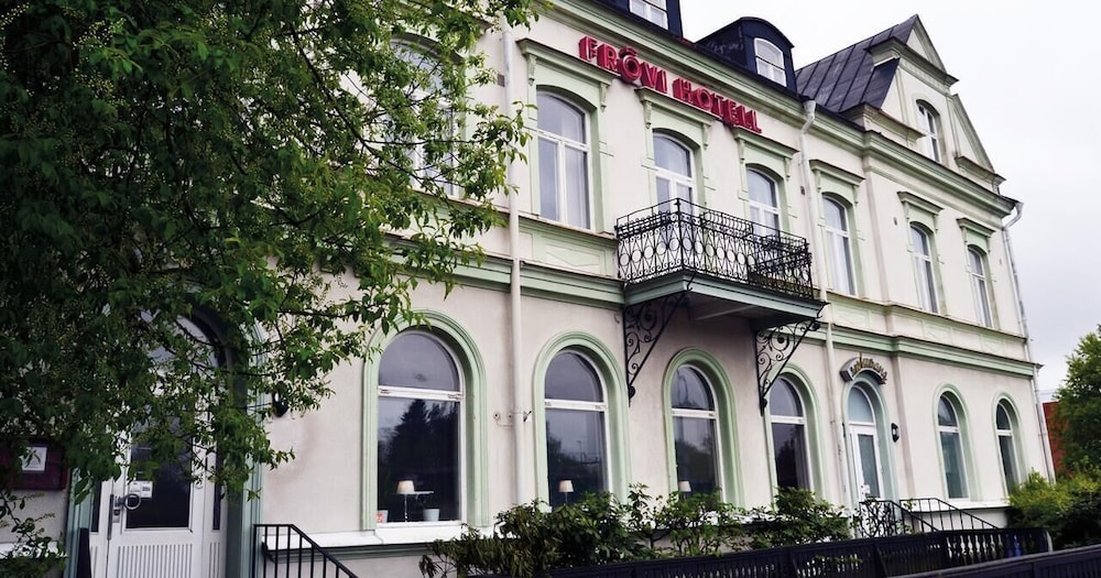 Frövihotell - carbon neutral hotel in Froevi