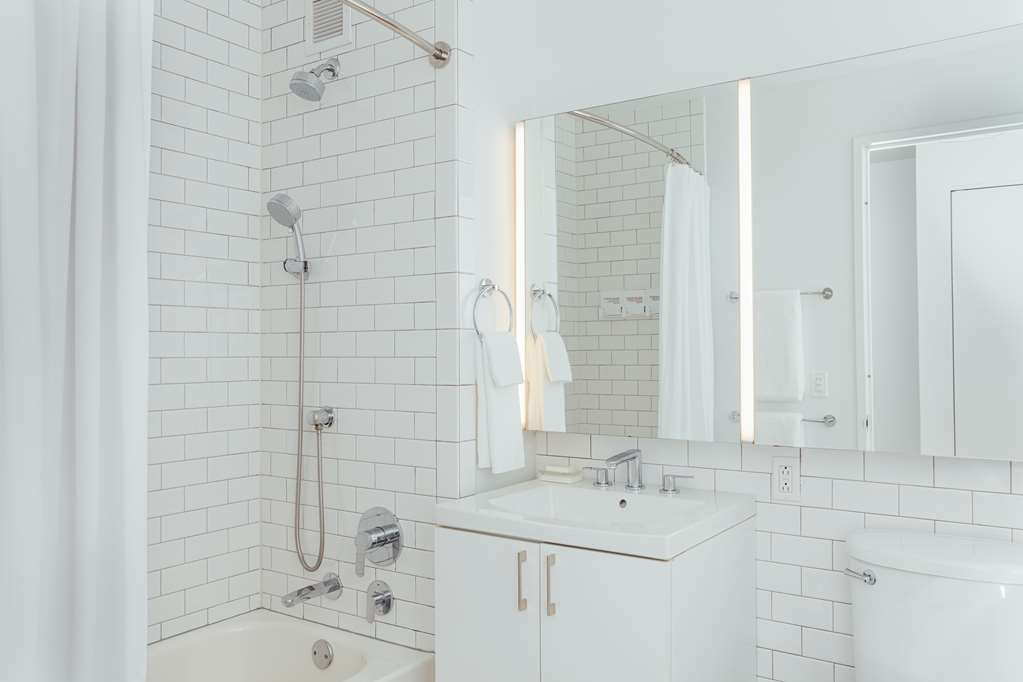 Mint House at 70 Pine - photo 15