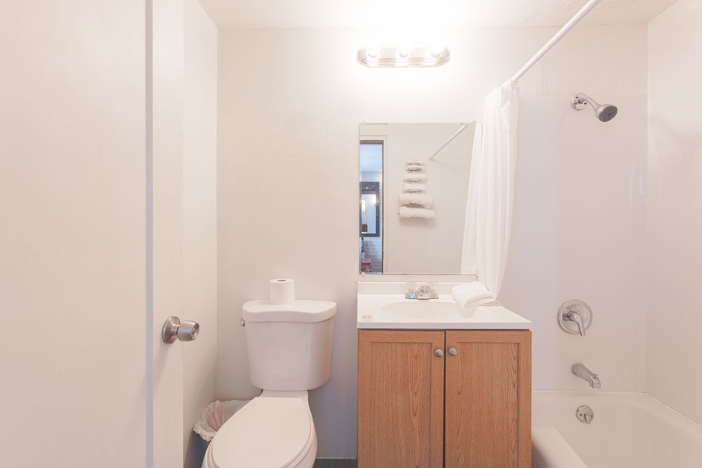 Sonrise Inn Lincoln Hwy By OYO - photo 59