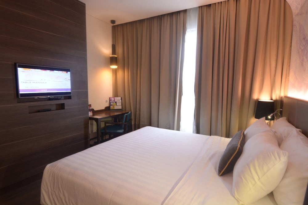 Mercure Karawang — Karawang — photo 5