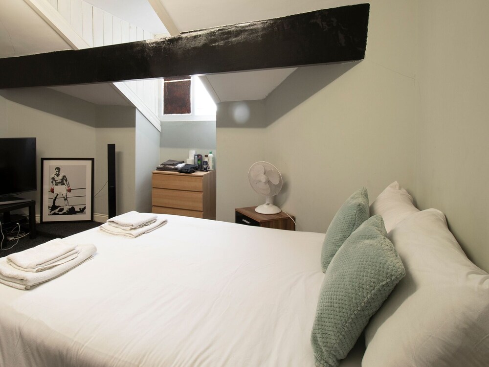 Barlow Place in Manchester, United Kingdom