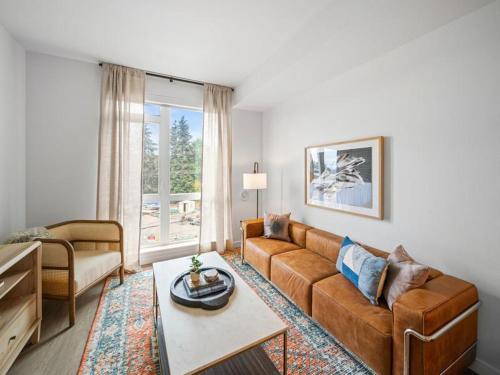 Spacious 1Bedroom 1bath Heart of Redmond — 4-Star Luxury Hotel in Redmond, United States