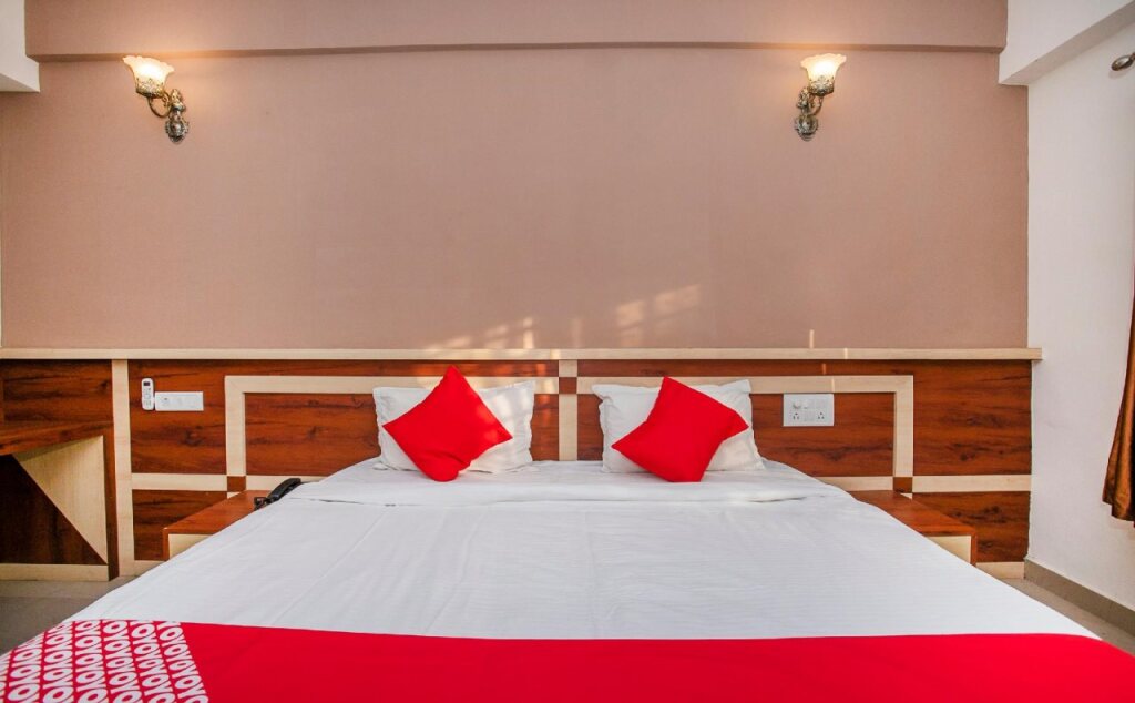OYO 9248 Hotel Shrinidhi — hotel in Nelamangala