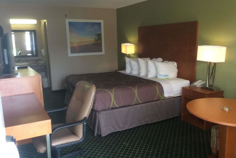 Days Inn by Wyndham Donalsonville - photo 2