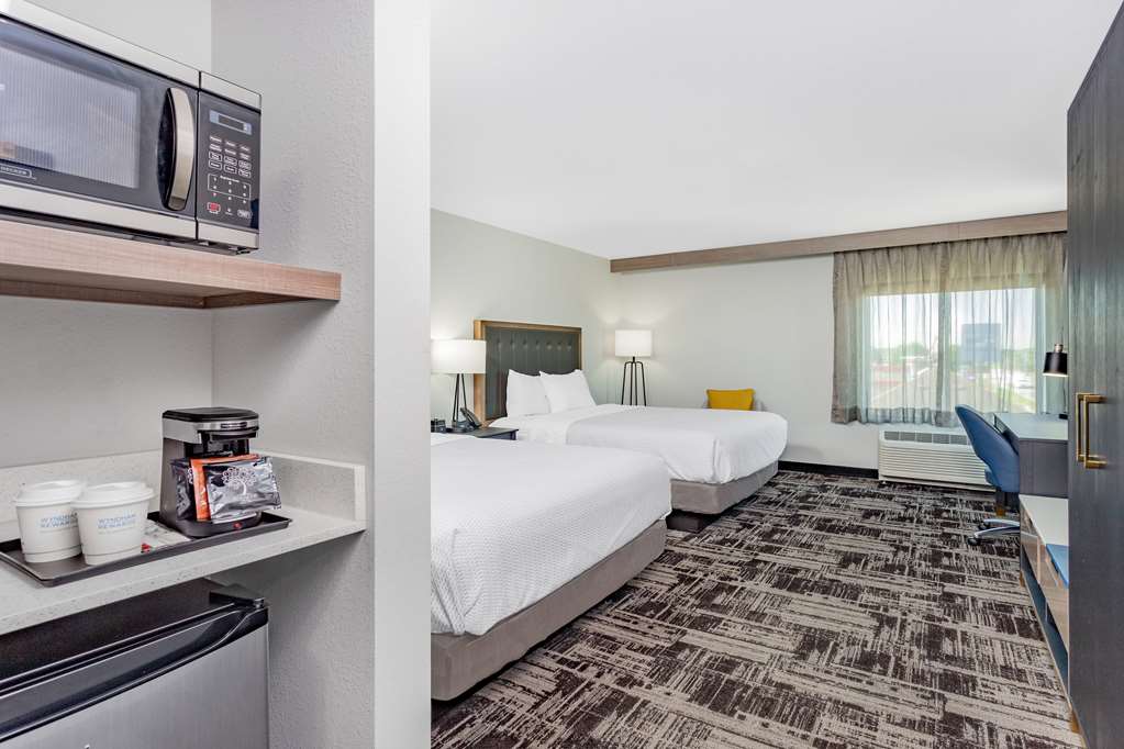 La Quinta Inn & Suites South Bend near Notre Dame - photo 26