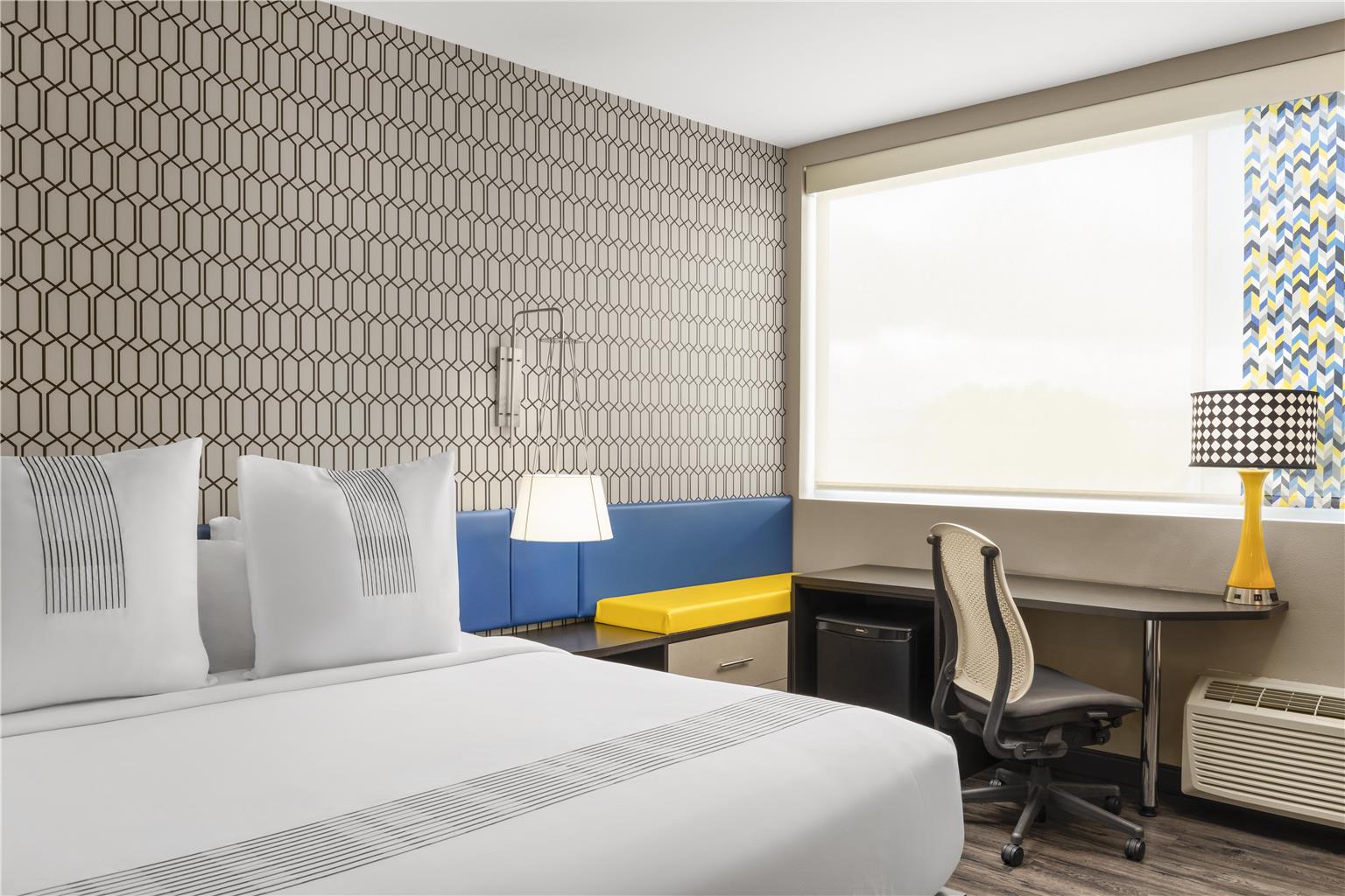 GLō Best Western Dawley Farms In Sioux Falls - photo 20