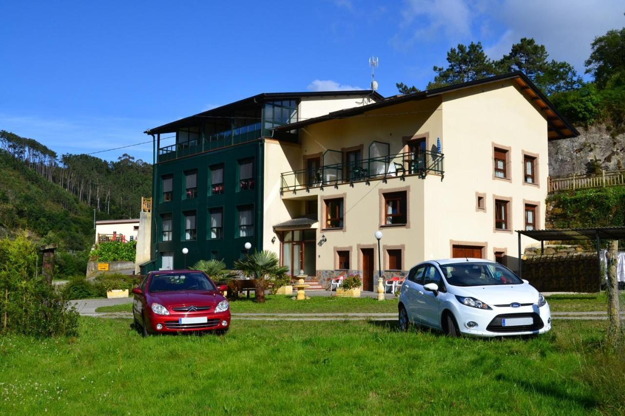 Hotel Restaurante Canero — hotel in Valdes