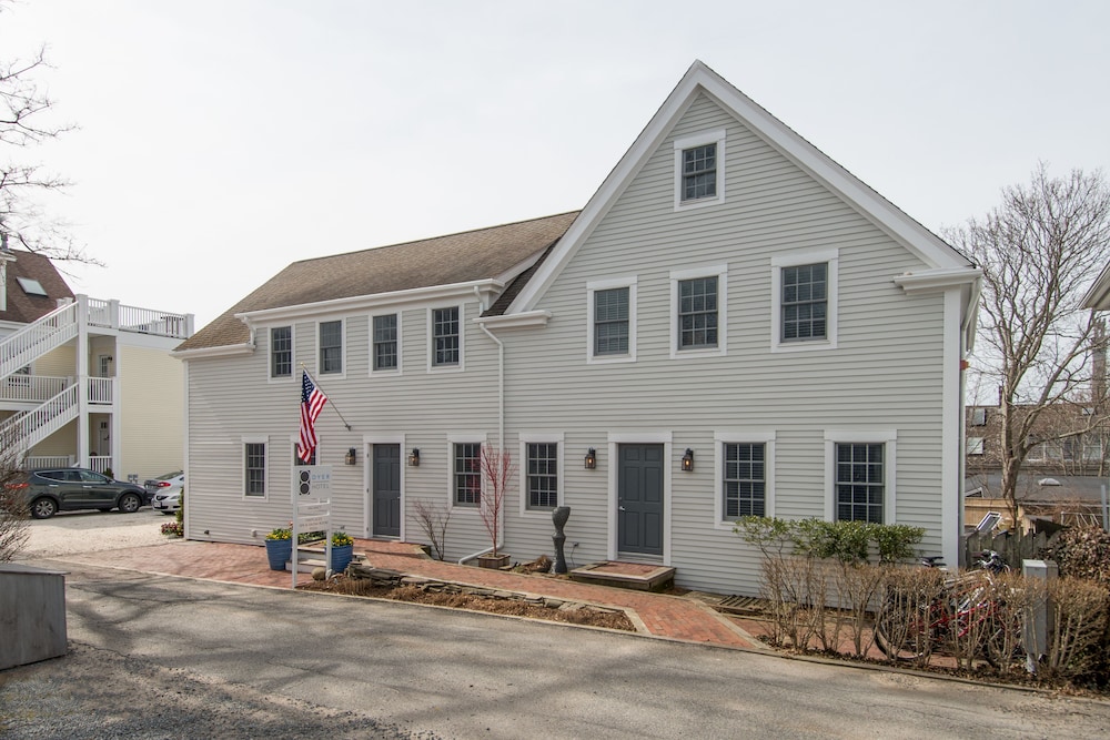 8 Dyer Hotel - photo 32