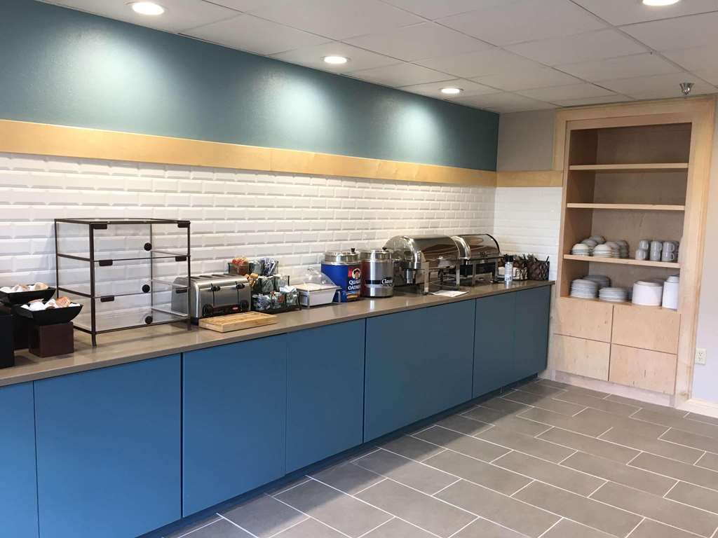 Country Inn & Suites by Radisson Fairborn South OH - photo 24