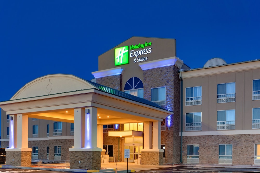 Holiday Inn Express Hotel & Suites Grants Milan — Grants — photo 2