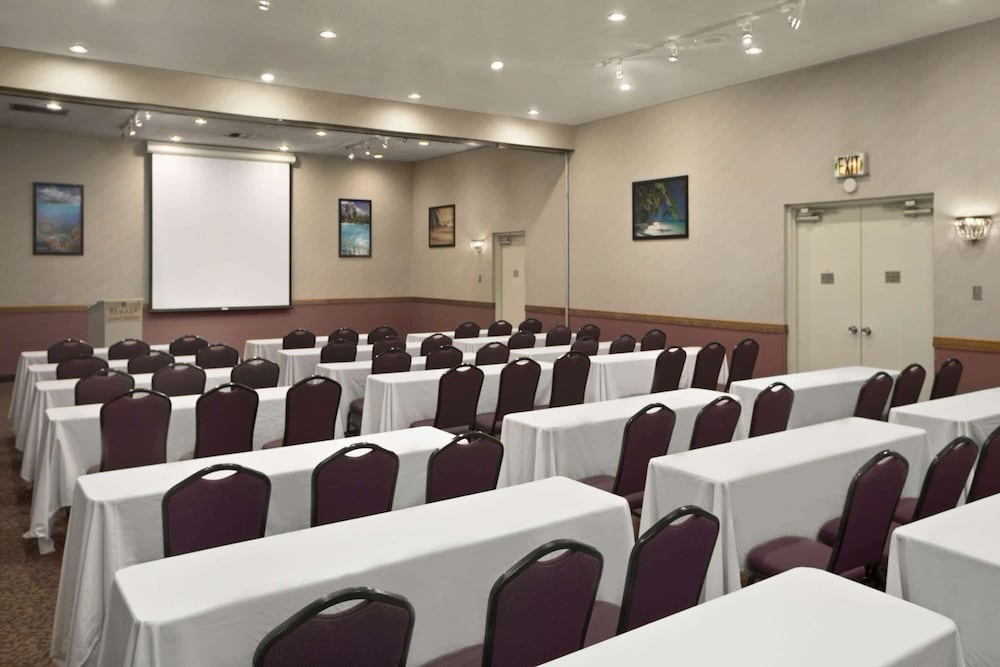 Ramada by Wyndham Grand Junction - photo 34