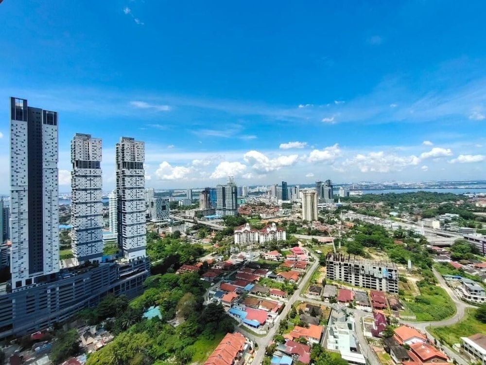 Ais Kacang Sweet Home Pinnacle Tower in Johor Bahru, Malaysia