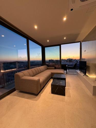 Skyfall Penthouse with Acropolis View — 4-Star Luxury Hotel in Athens, Greece