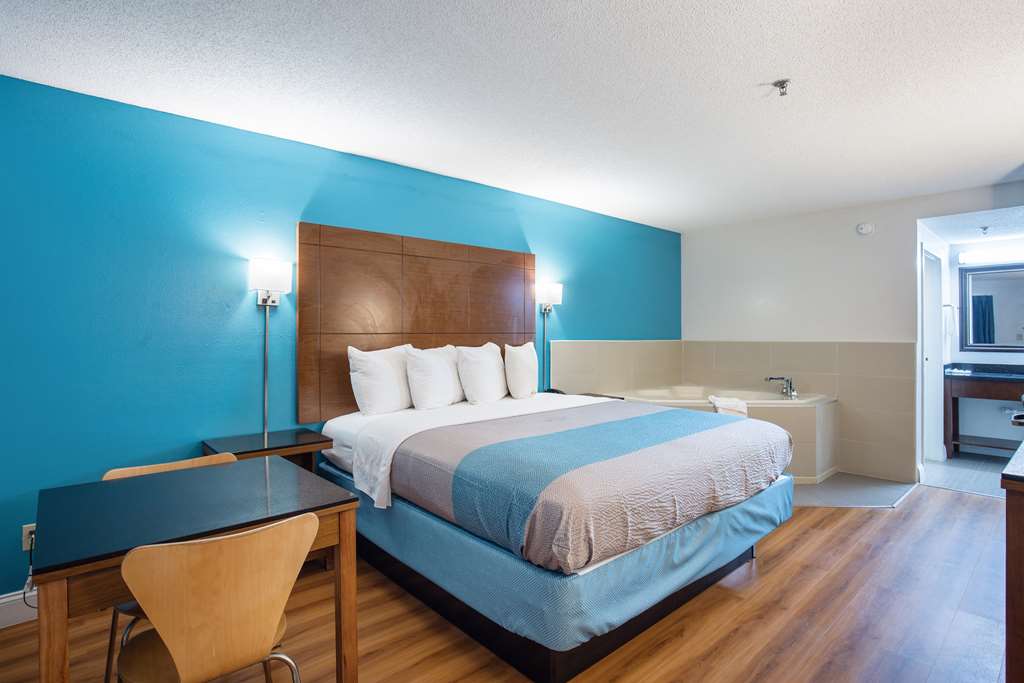 Motel 6 Albany GA - photo 14
