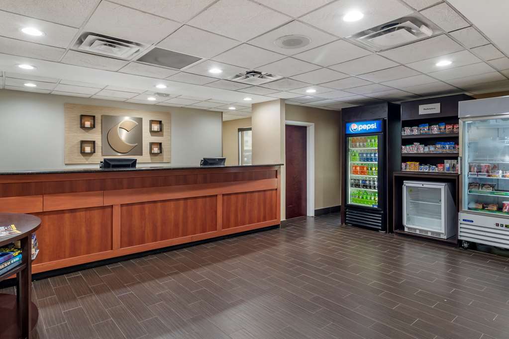 Comfort Suites Woodstock Atlanta North - photo 3