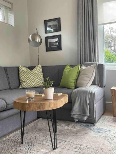 Garden Cottage Leafy Constantia Guest Cottages